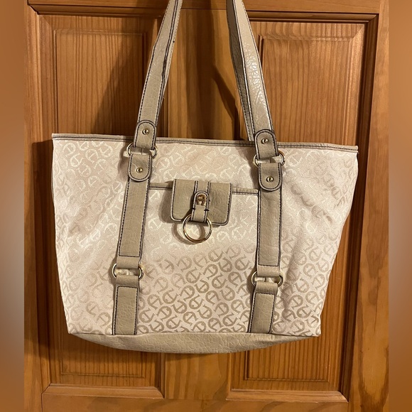 Etienne Aigner  Elegant Cream and Gold Handbag Tote - Picture 1 of 15
